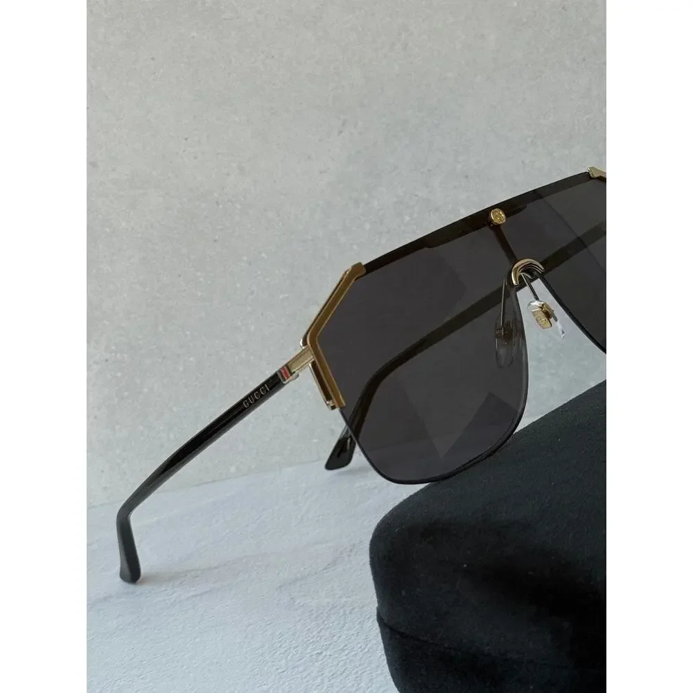 NEW Gucci GG0291S Black Mask Shield Unisex Sunglasses $625
